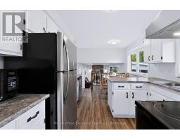 40 Golf Links Road, Kincardine, ON N2Z1L1 Photo 13