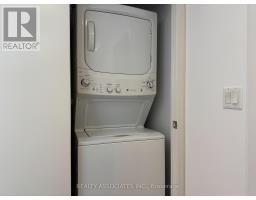 1605 - 75 St Nicholas Street, Toronto, ON M4Y0A5 Photo 6