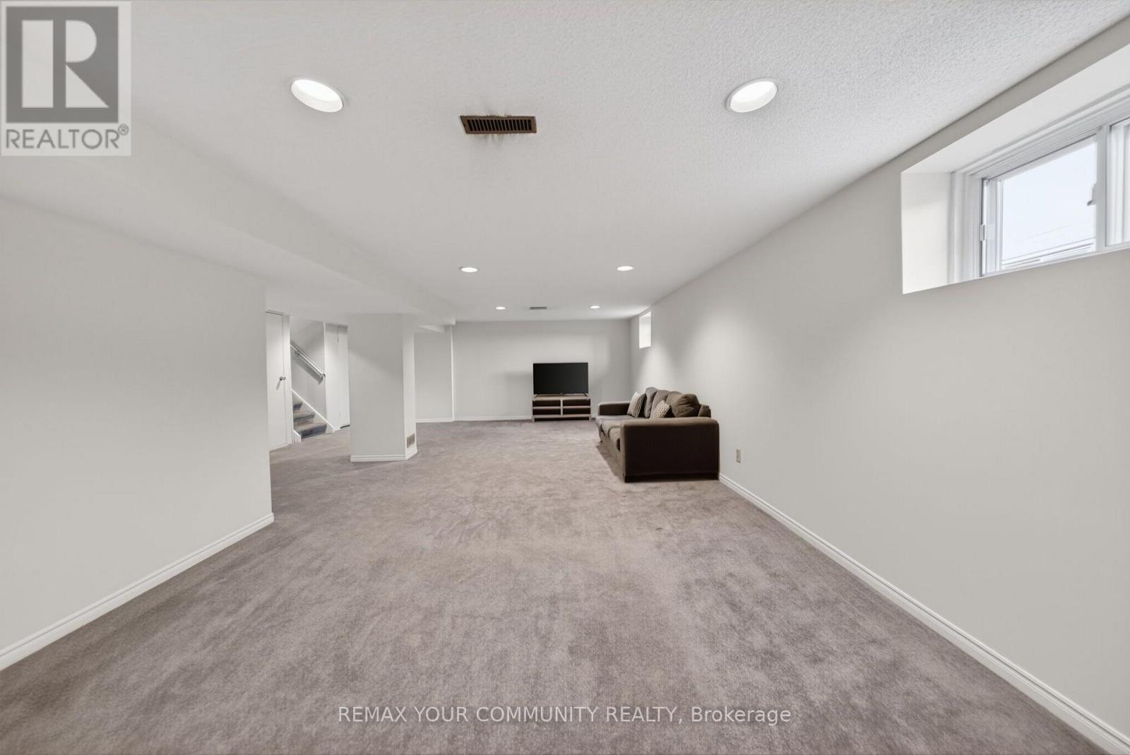 42 Beacon Road, Toronto, ON photo 32