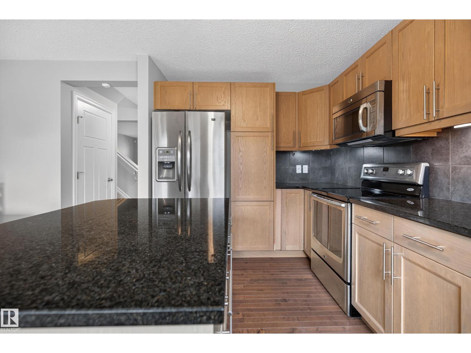 821 36A AV NW - 11