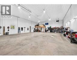 32116 Township Road 262, Rural Rocky View County, AB T4C2Z3 Photo 39