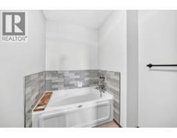 32116 Township Road 262, Rural Rocky View County, AB T4C2Z3 Photo 25