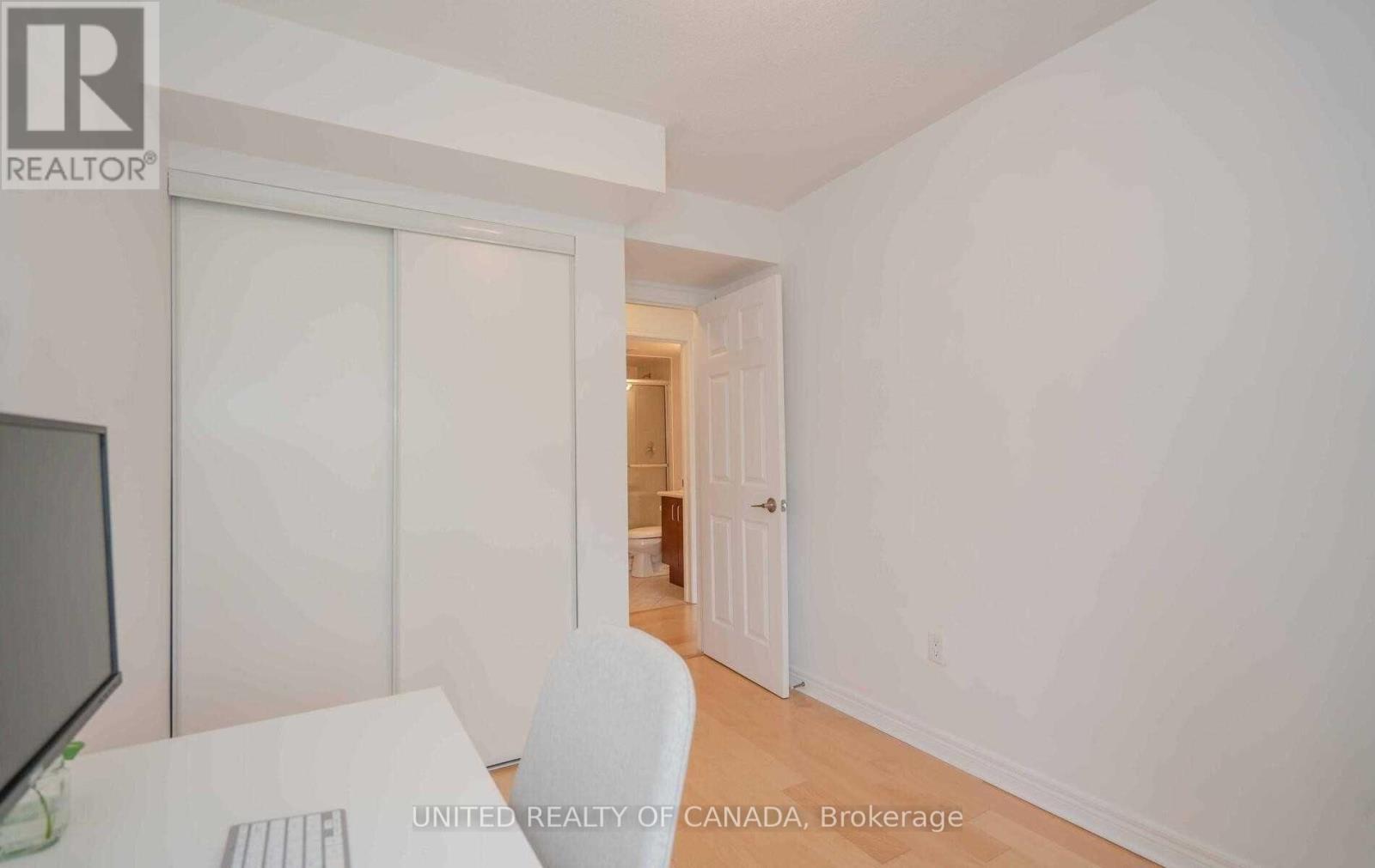 #330 312 JOHN STREET - 31
