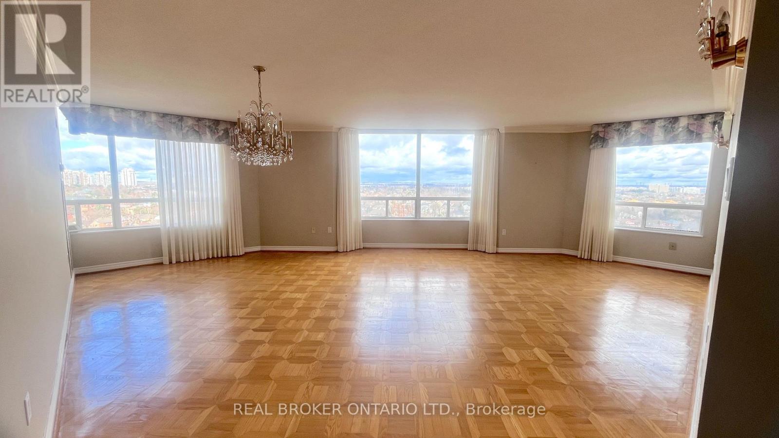 #1403 343 CLARK AVENUE W - 12
