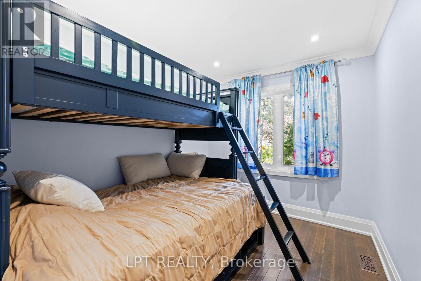177 HEDGE ROAD - 20
