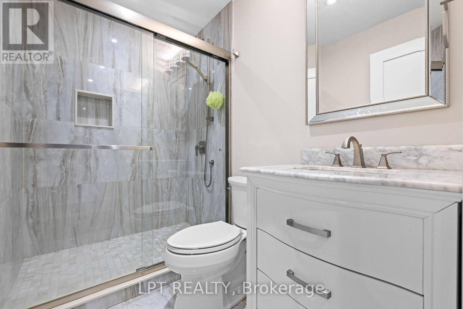 177 HEDGE ROAD - 33