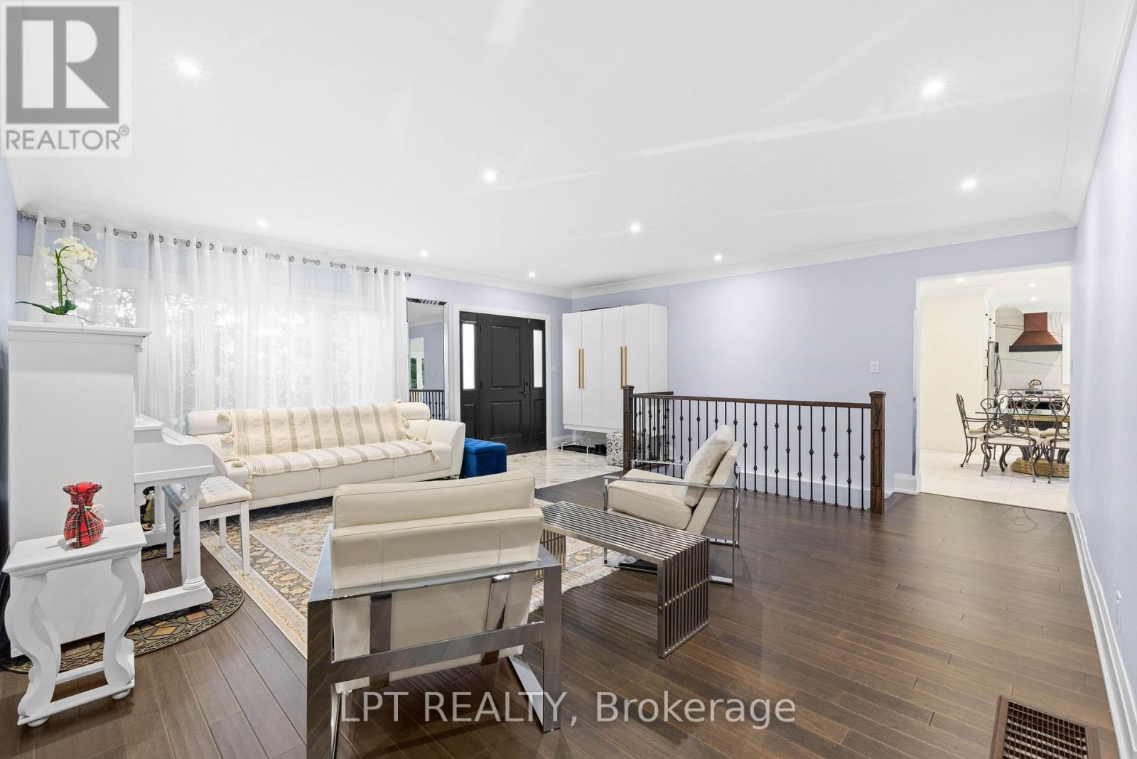 177 Hedge Road, Georgina, ON photo 6