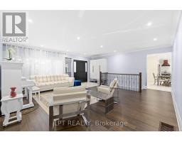 Family room - 177 Hedge Road, Georgina, ON L0E1R0 Photo 6