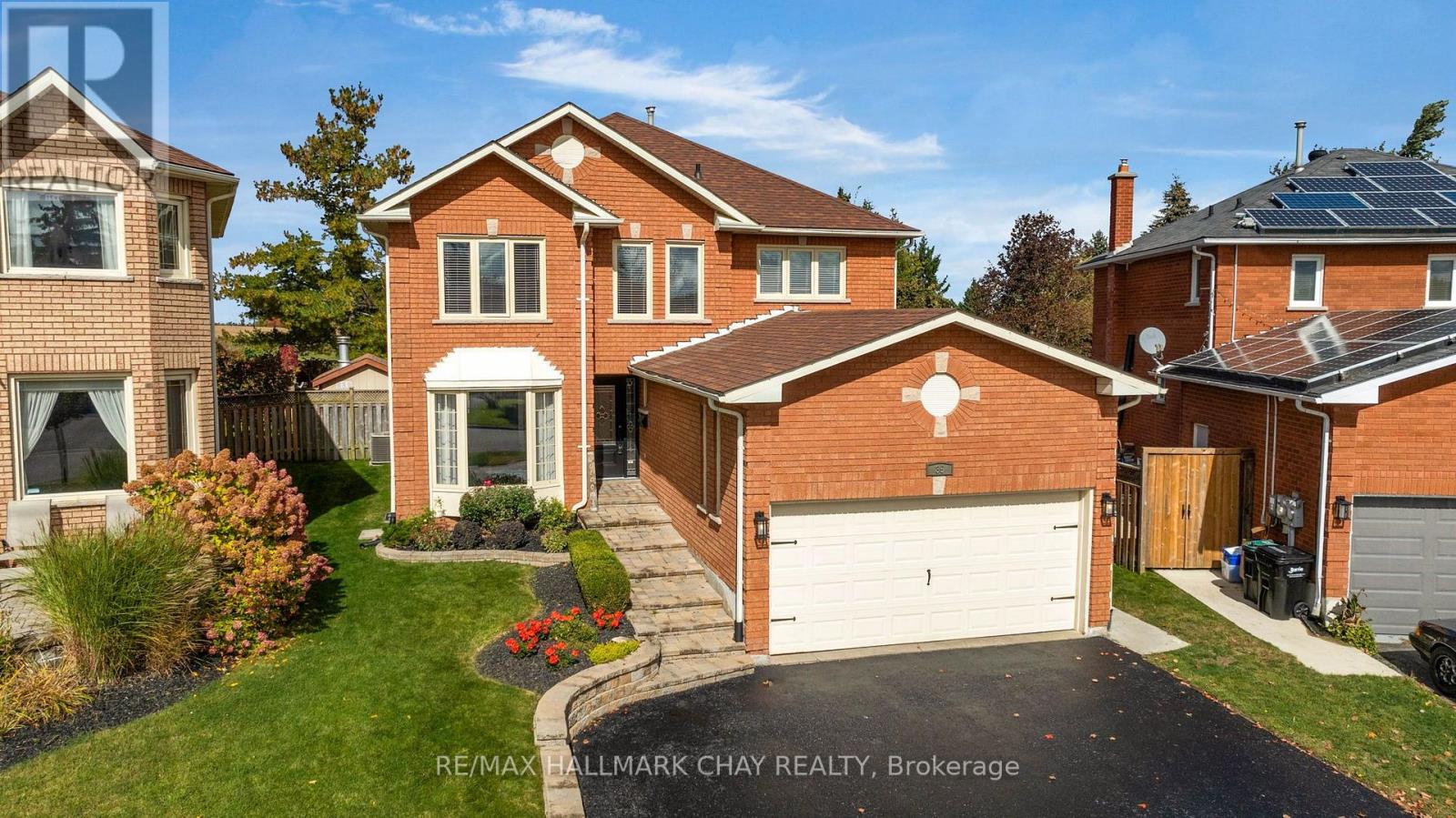 35 GRASETT CRESCENT, Barrie (West Bayfield)
