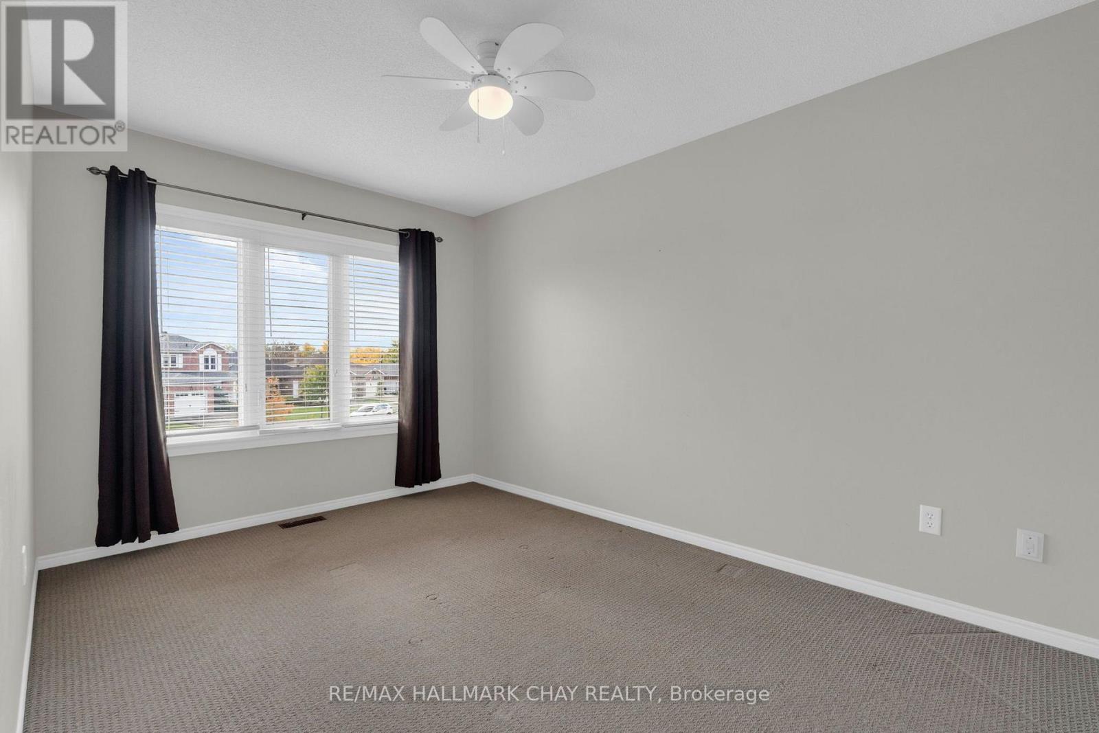 35 Grasett Crescent, Barrie, ON photo 25