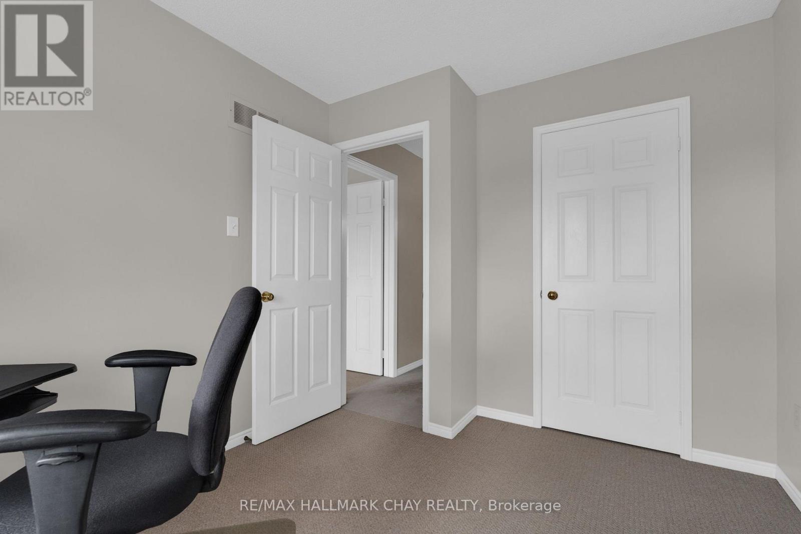 35 Grasett Crescent, Barrie, ON photo 29
