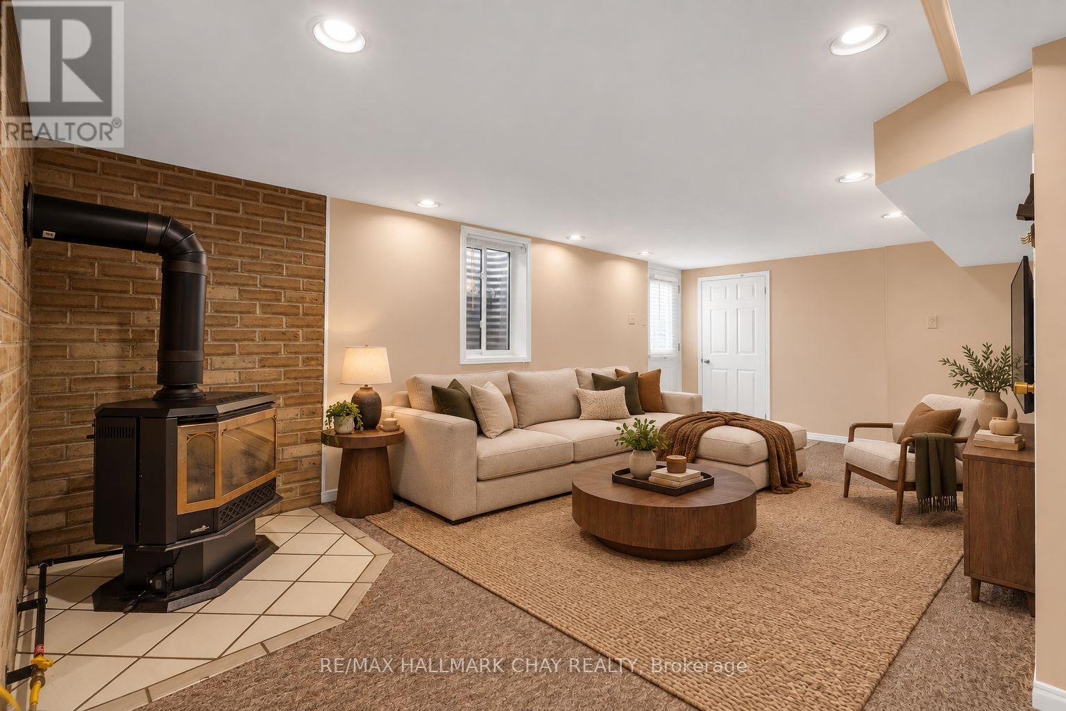 35 Grasett Crescent, Barrie, ON photo 31