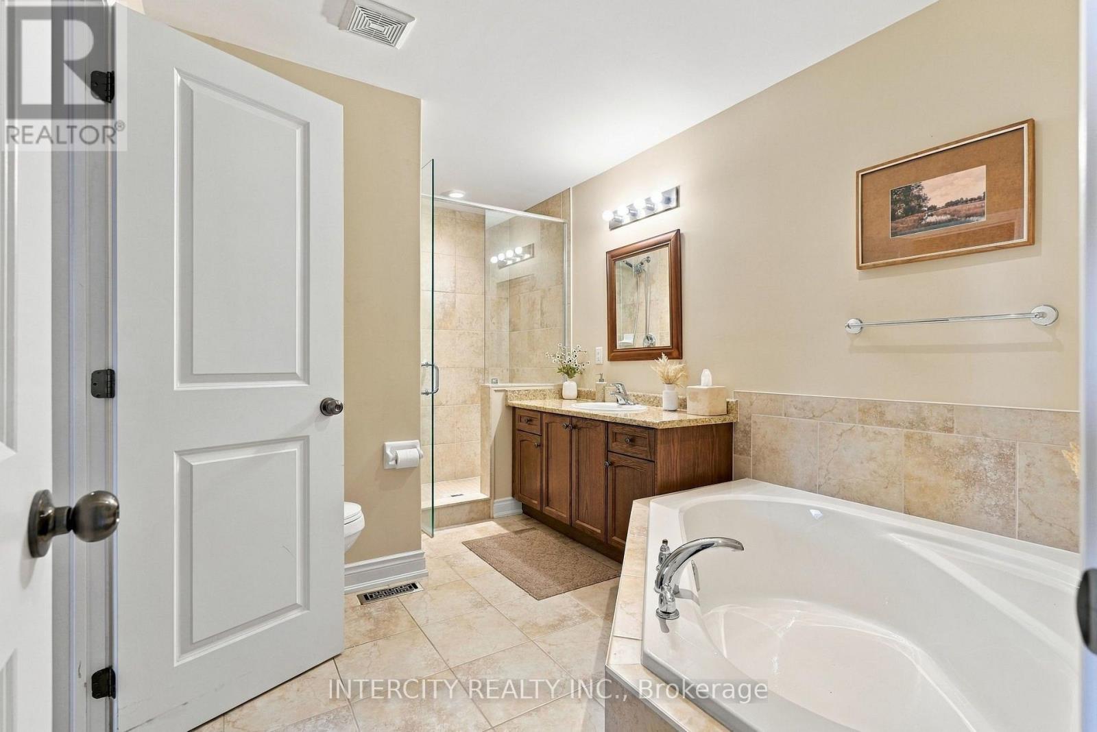 491 SHEWFELT CRESCENT - 10