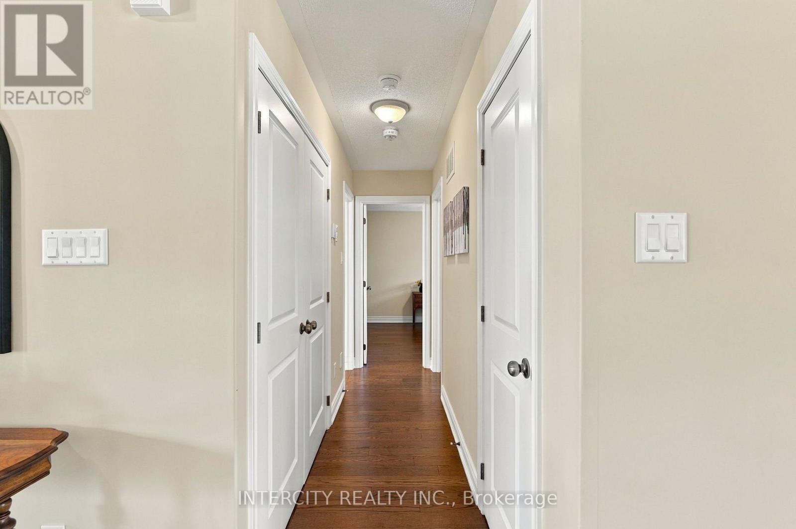 491 SHEWFELT CRESCENT - 7