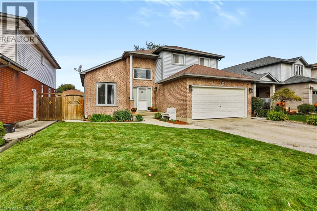 19 HYSLOP Drive, Caledonia