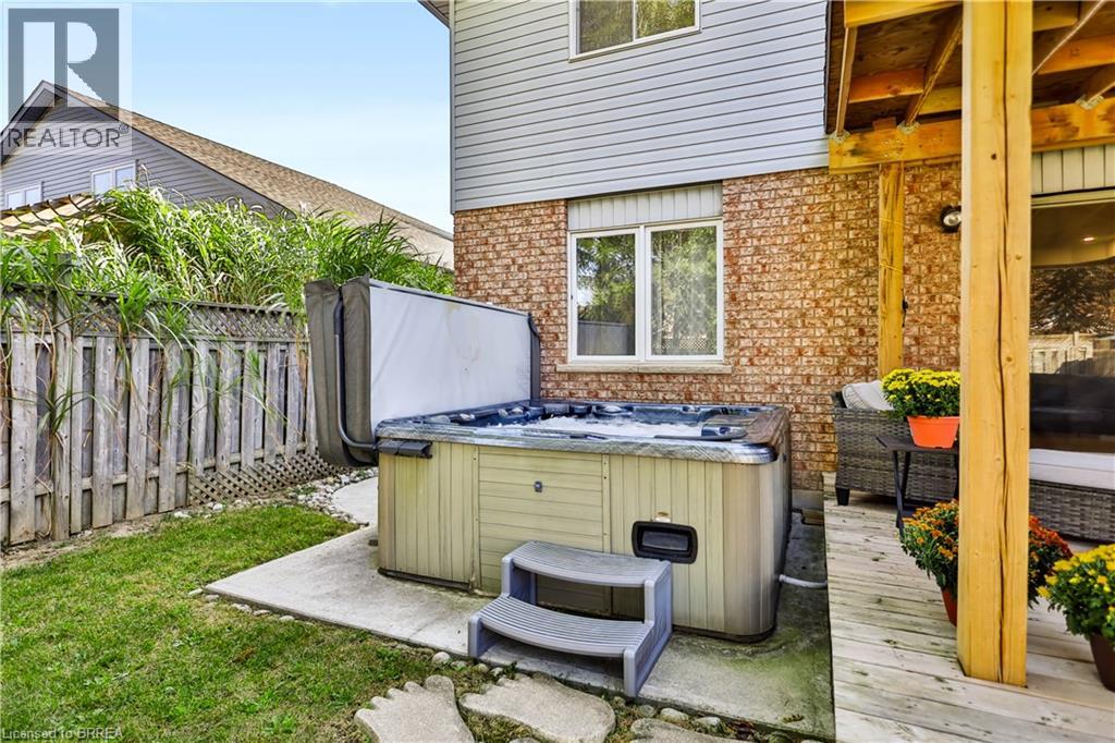 19 HYSLOP Drive - Image 34