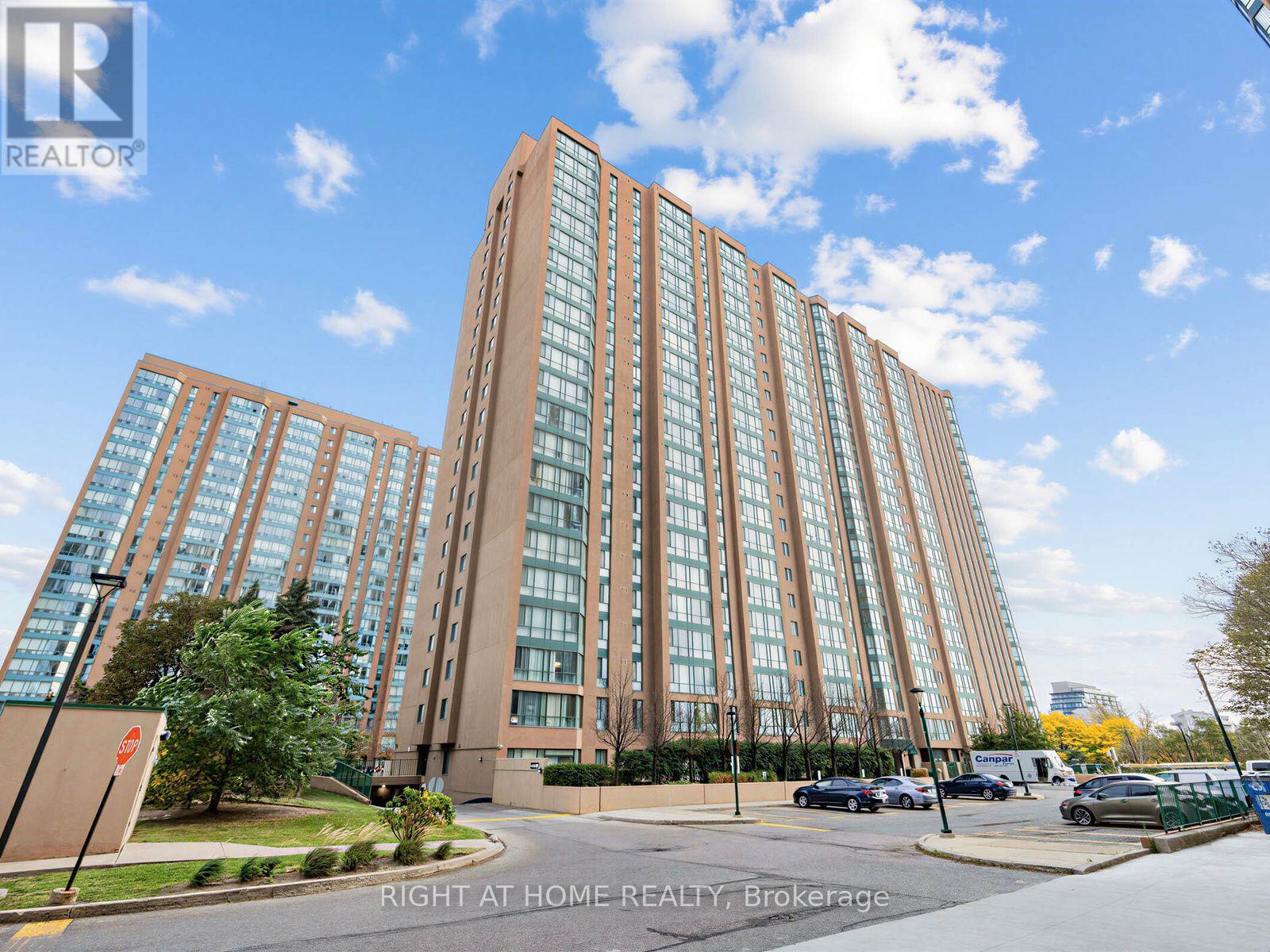 1108 - 145 HILLCREST AVENUE, Mississauga (Cooksville)