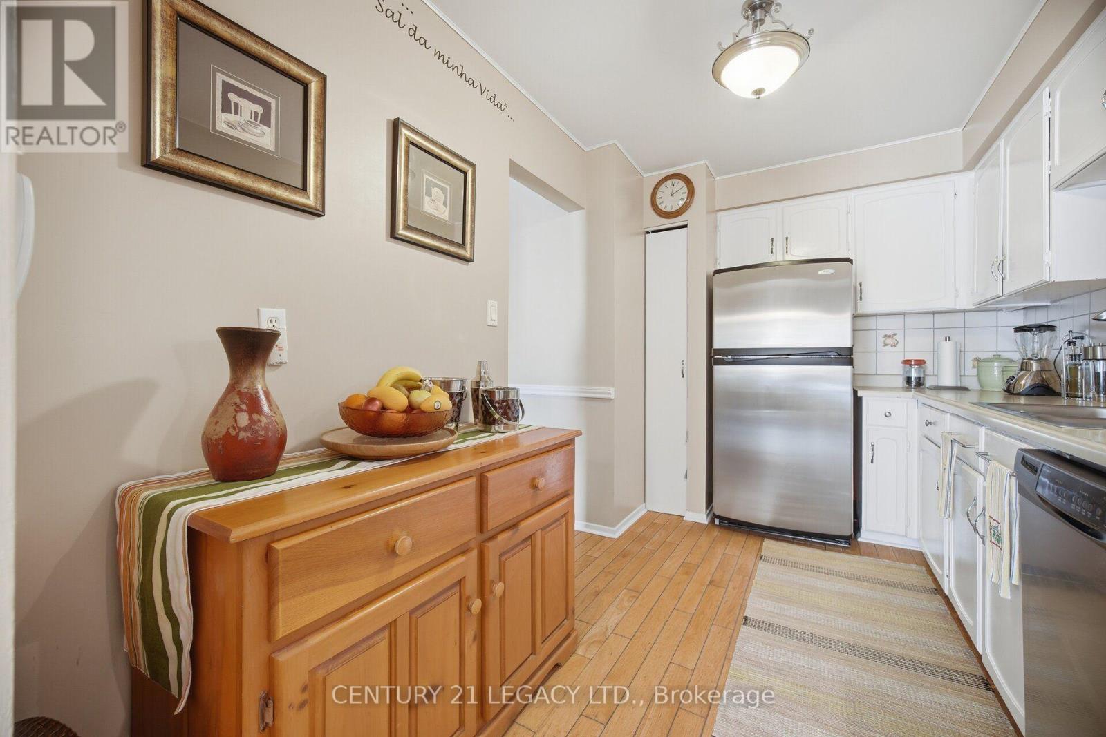 #23 4171 GLEN ERIN DRIVE - 12