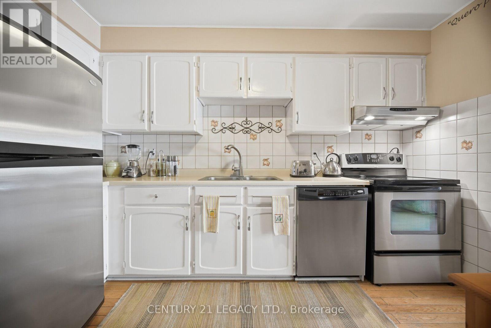 #23 4171 GLEN ERIN DRIVE - 14