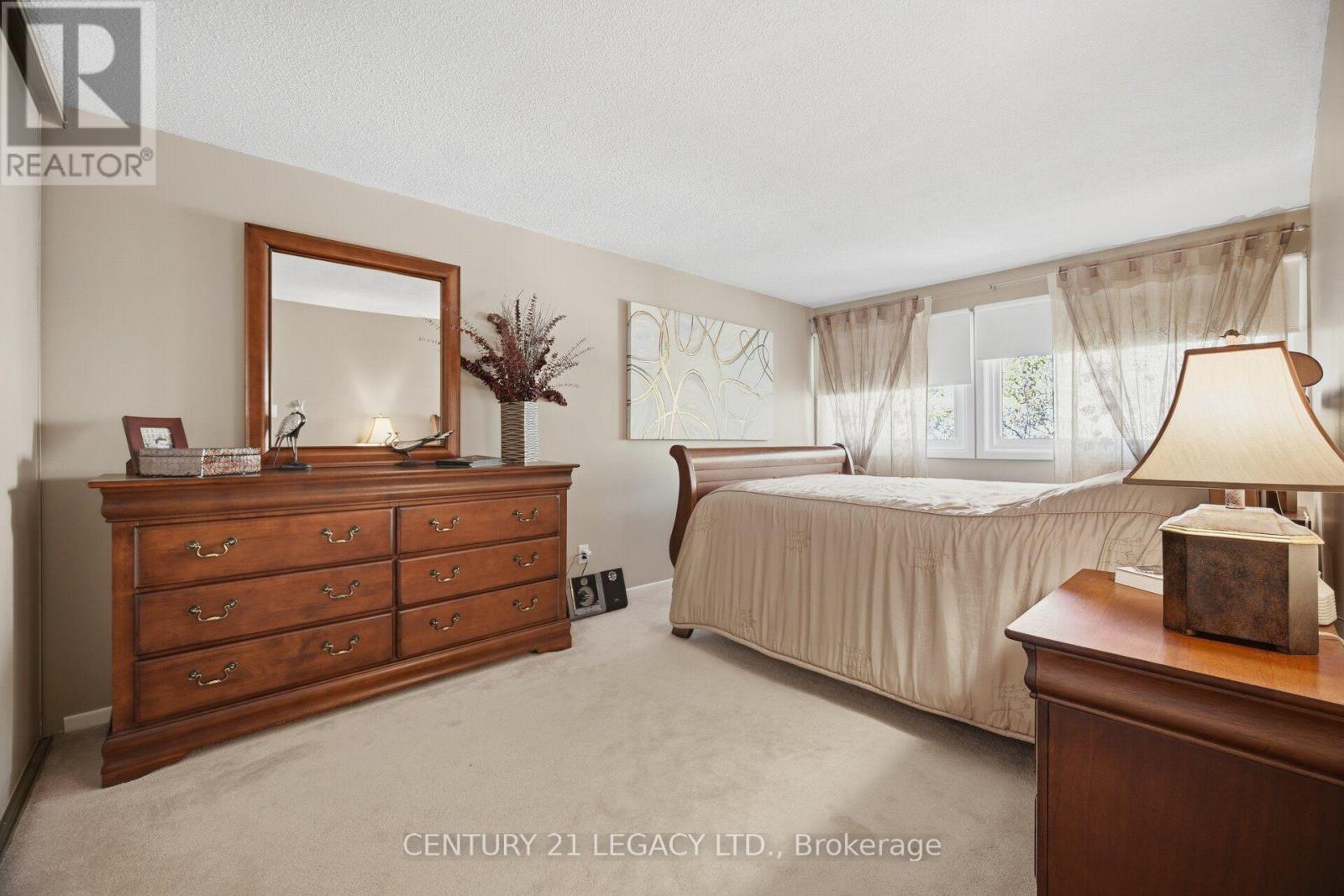 #23 4171 GLEN ERIN DRIVE - 21