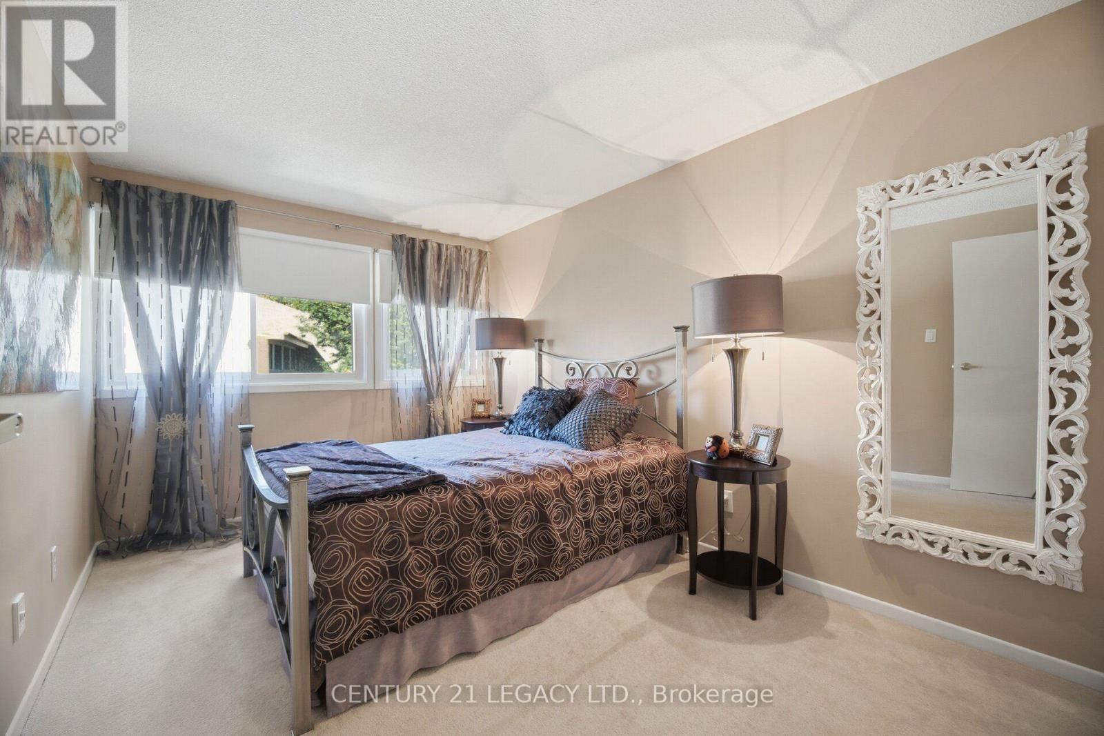 #23 4171 GLEN ERIN DRIVE - 24