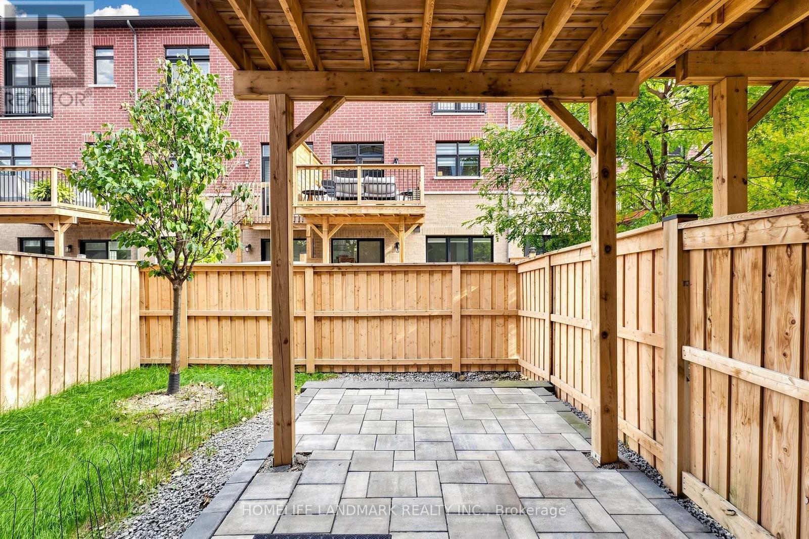 1669 VELLORE CRESCENT - 39