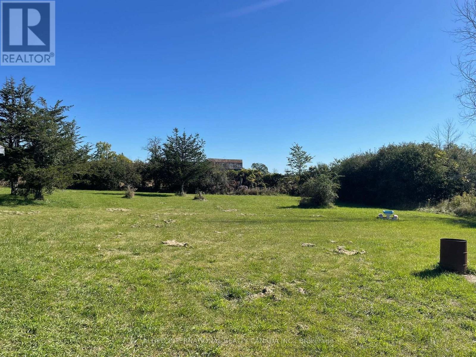 537 BURR ROAD - 13