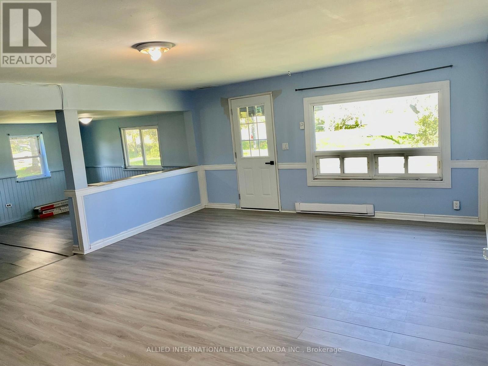 537 BURR ROAD - 17