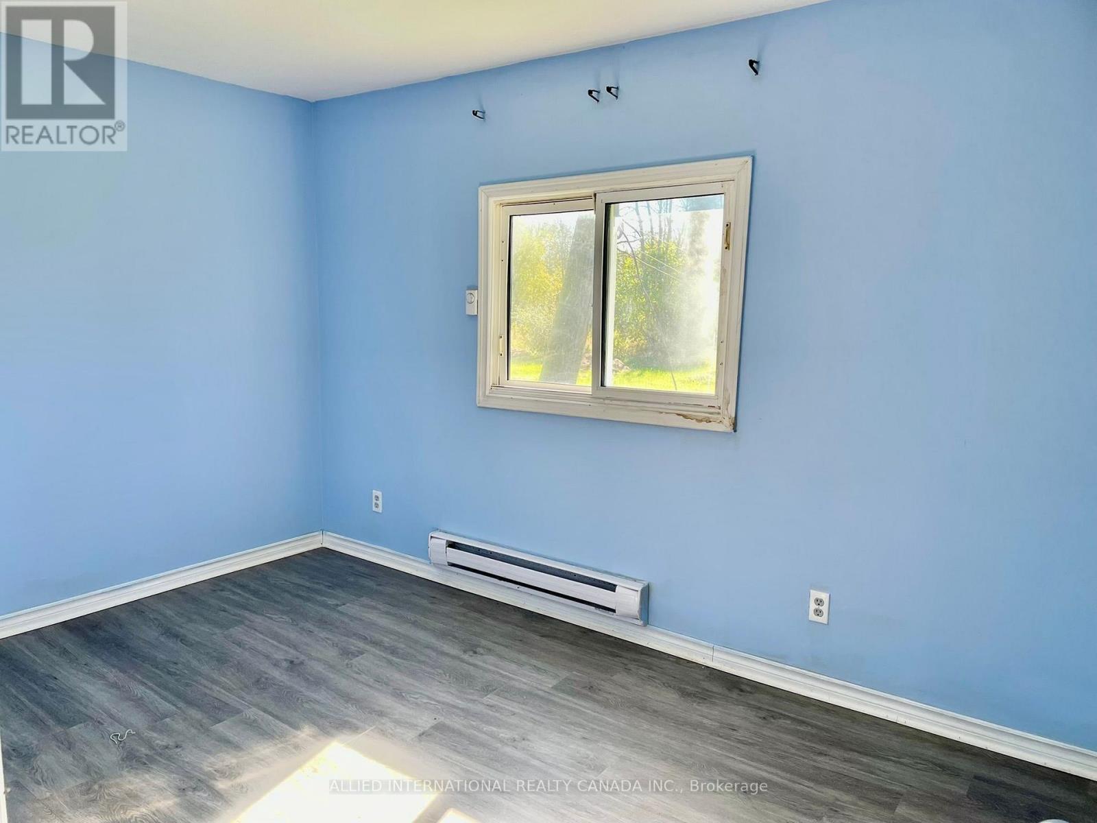 537 BURR ROAD - 29