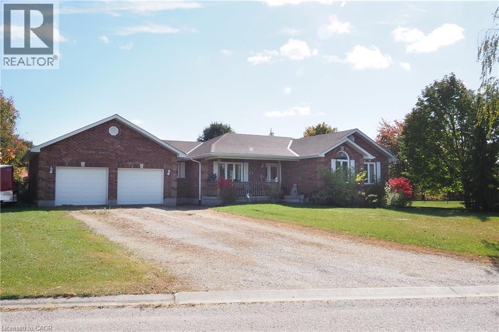 30 NESBITT Street, Mapleton — photo 3
