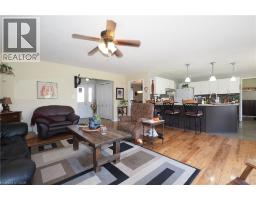 Kitchen - 30 Nesbitt Street, Mapleton, ON N0B1A0 Photo 10