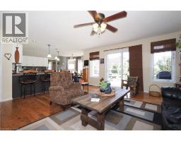 Dining room - 30 Nesbitt Street, Mapleton, ON N0B1A0 Photo 11