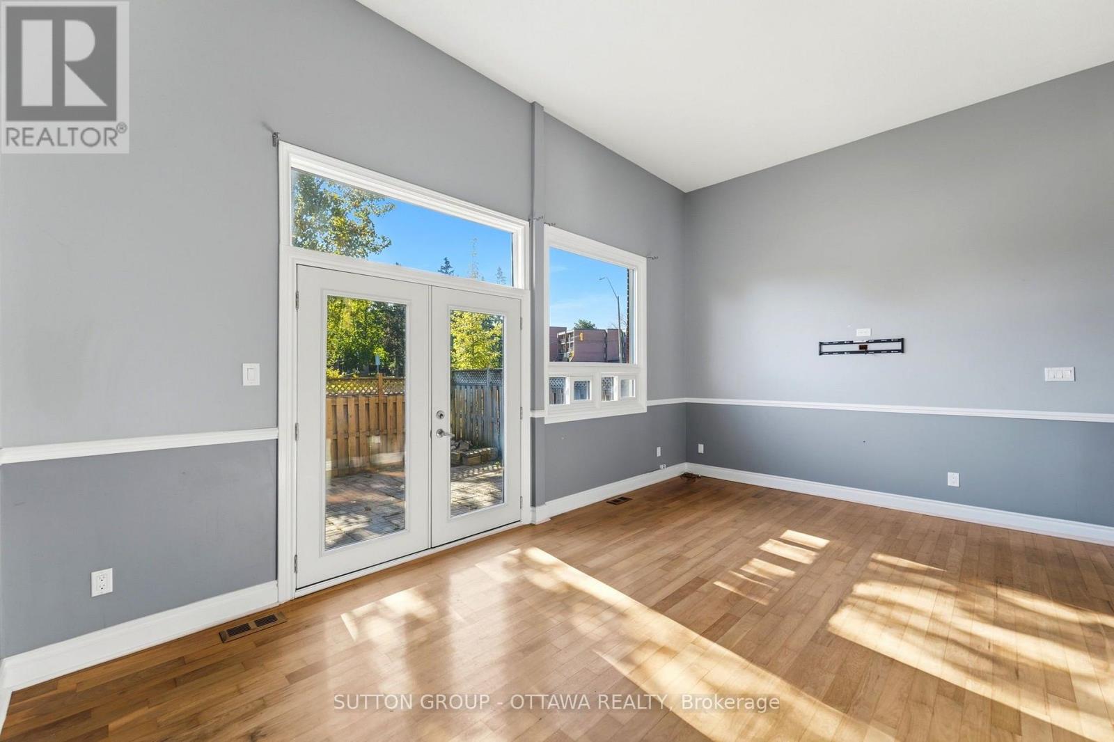#71 2415 SOUTHVALE CRESCENT - 6