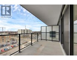 741 King Street W Unit# 813, Kitchener, ON N2G1E5 Photo 11