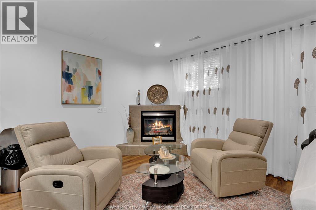 280 INTERNATIONAL AVENUE Unit# LOWER, LaSalle — photo 4