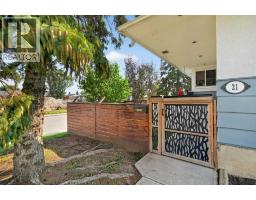 21 Rossmere Road SW - photo 2