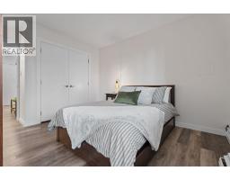 814, 340 14 Avenue SW - photo 15