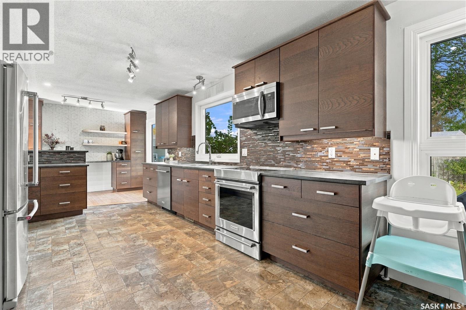 25 Balsam PLACE, Saskatoon — photo 14