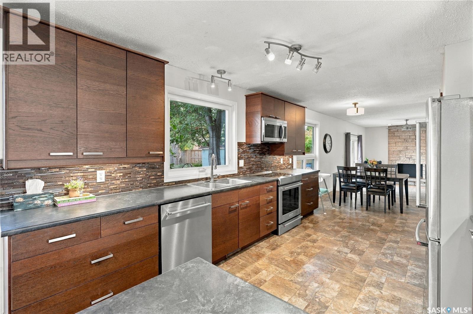 25 Balsam PLACE, Saskatoon — photo 17
