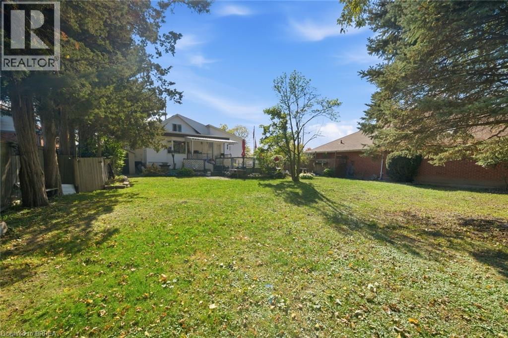 986 COLBORNE Street - Image 25