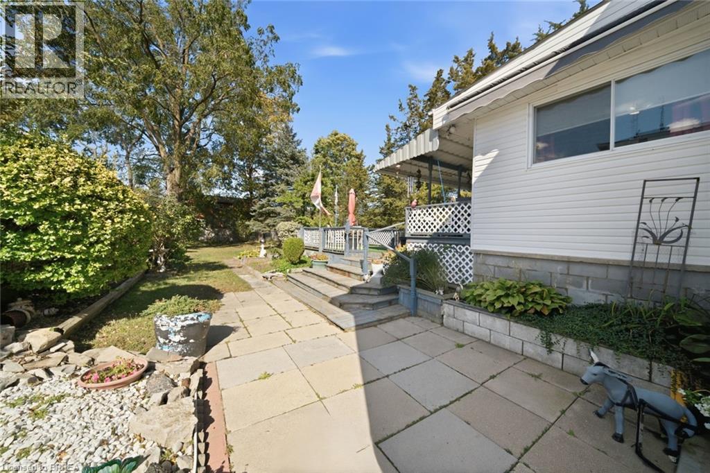 986 COLBORNE Street - 28