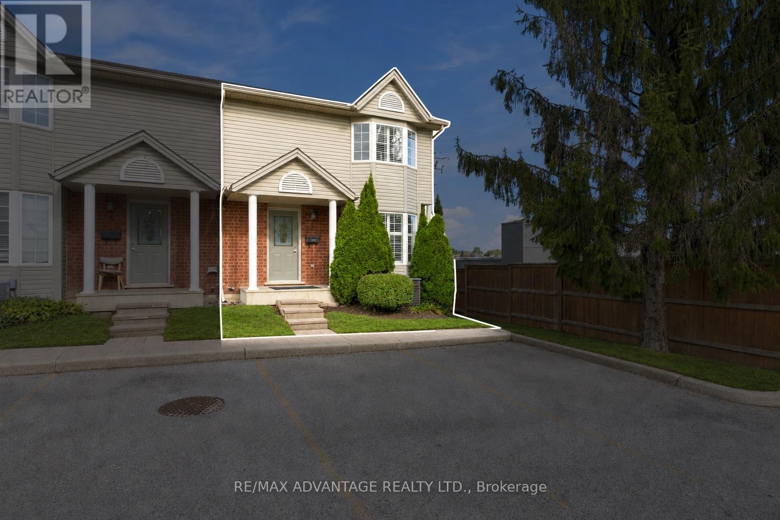 7 - 122 SHERWOOD FOREST SQUARE, London North (North I)