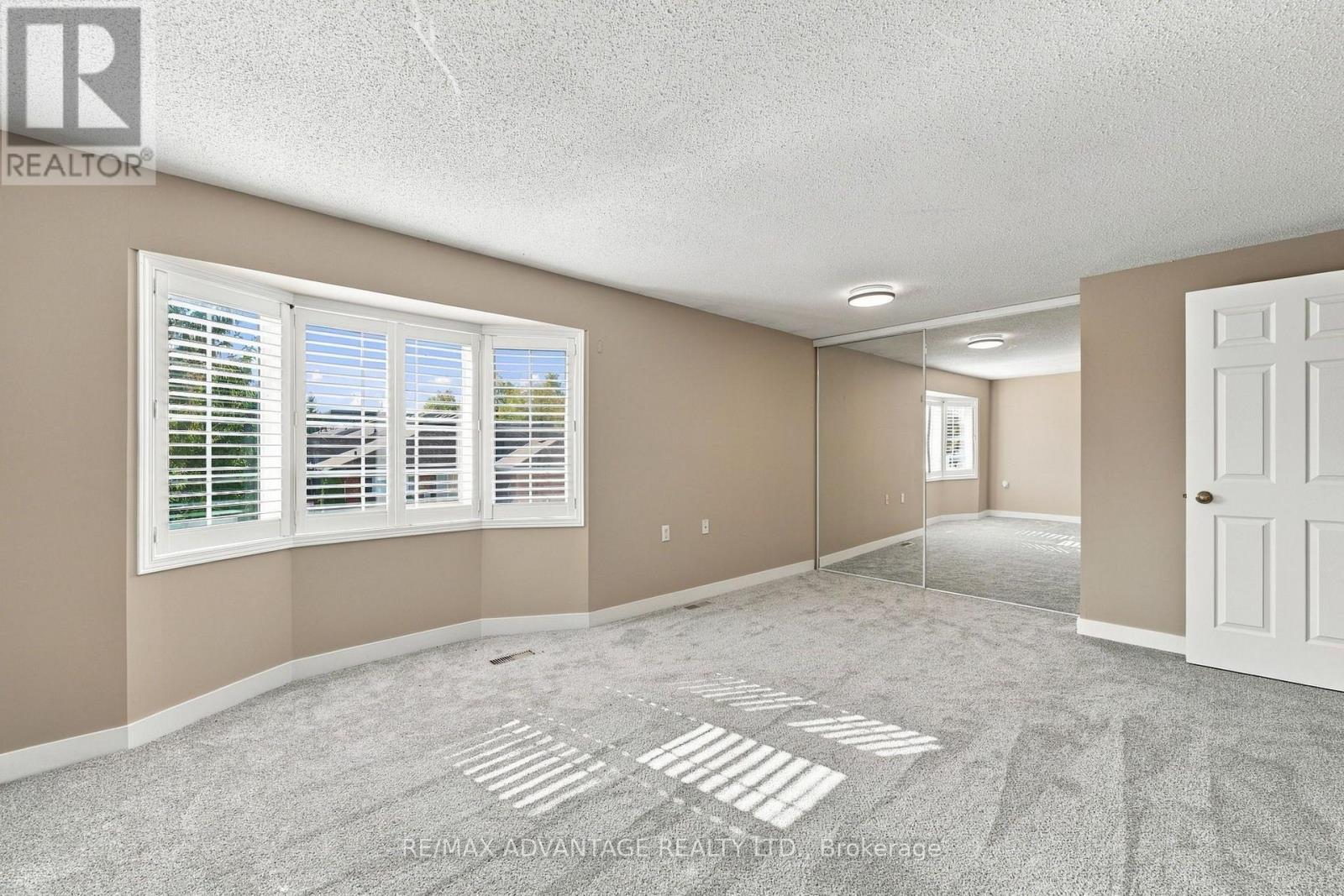 #7 122 SHERWOOD FOREST SQUARE - Image 20