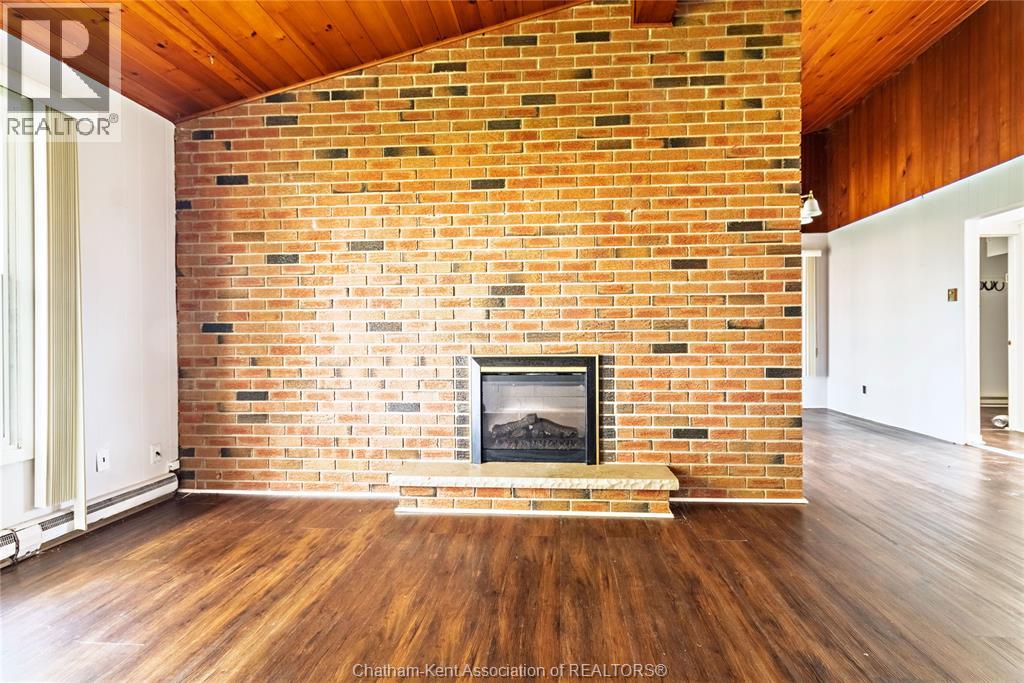 4421 Gleeson LINE - 17