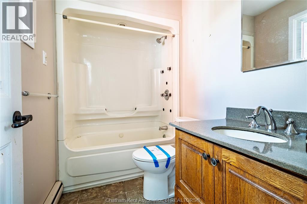 4421 Gleeson LINE - 30