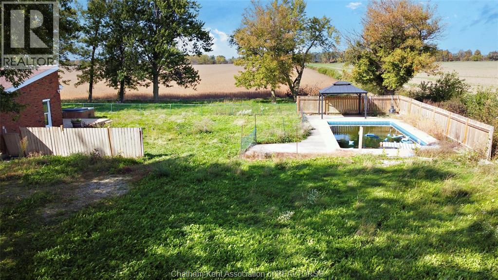 4421 Gleeson LINE - Image 40