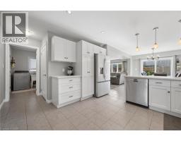 5pc Ensuite bath - 75 Isaac Street, Elmira, ON N3B1N3 Photo 7