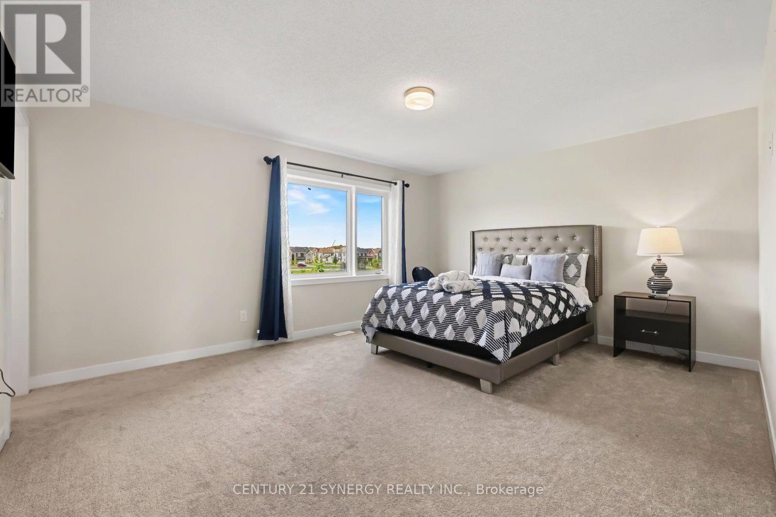 320 CANADENSIS LANE, Ottawa — photo 7