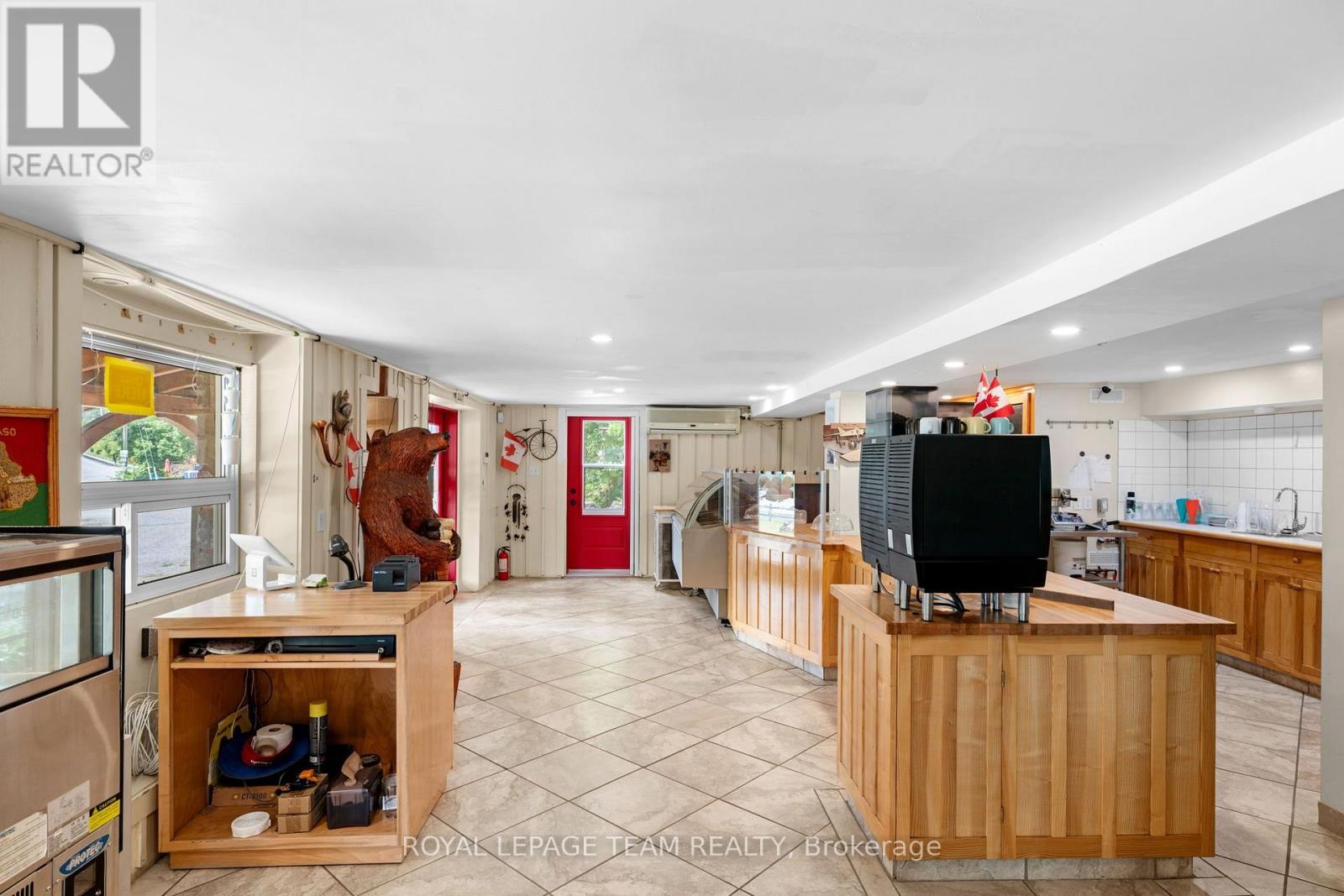 1716 Calabogie Road — photo 17