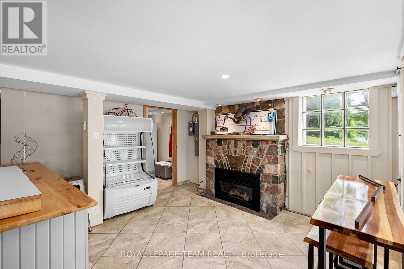 1716 Calabogie Road — photo 24